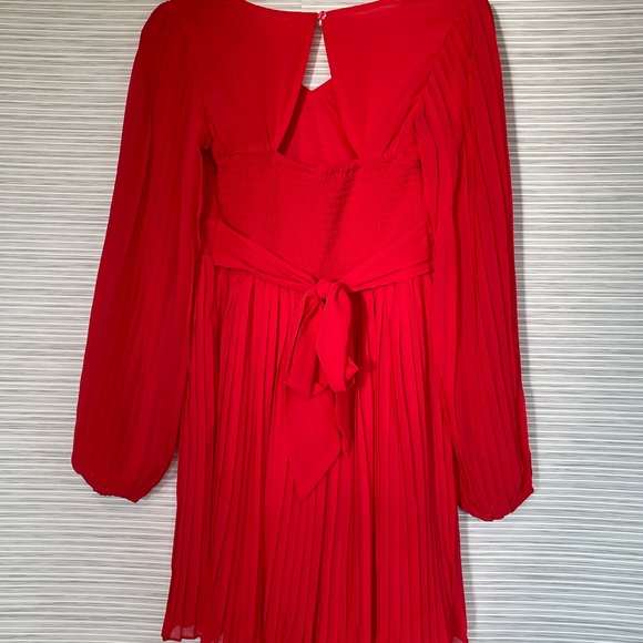 Jessica Simpson dress - Picture 4 of 6